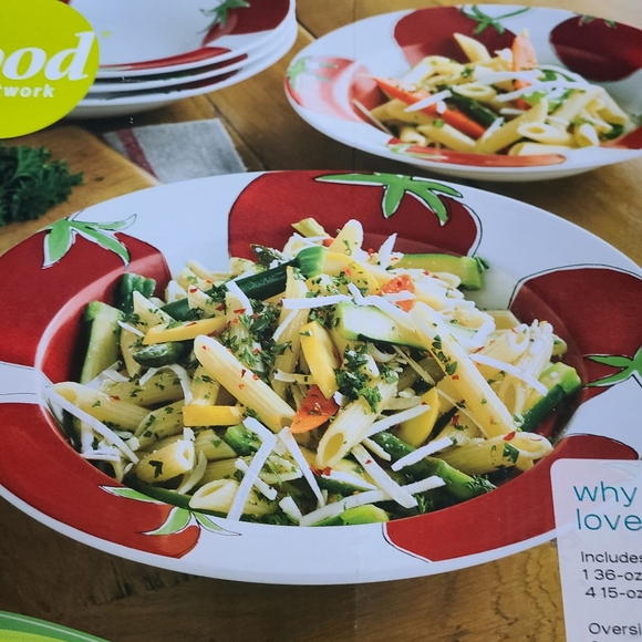 Pasta Serving Bowl Set New in Box - Picture 3 of 6